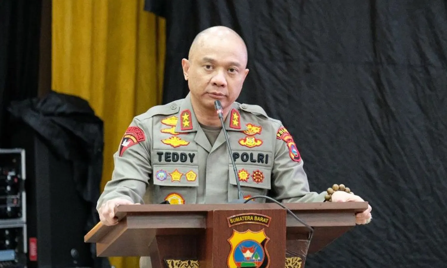 Kejaksaan Terima Berkas Kasus Teddy Minahasa 